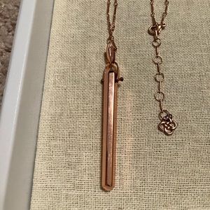 Rose gold Kendra Scott pendant necklace